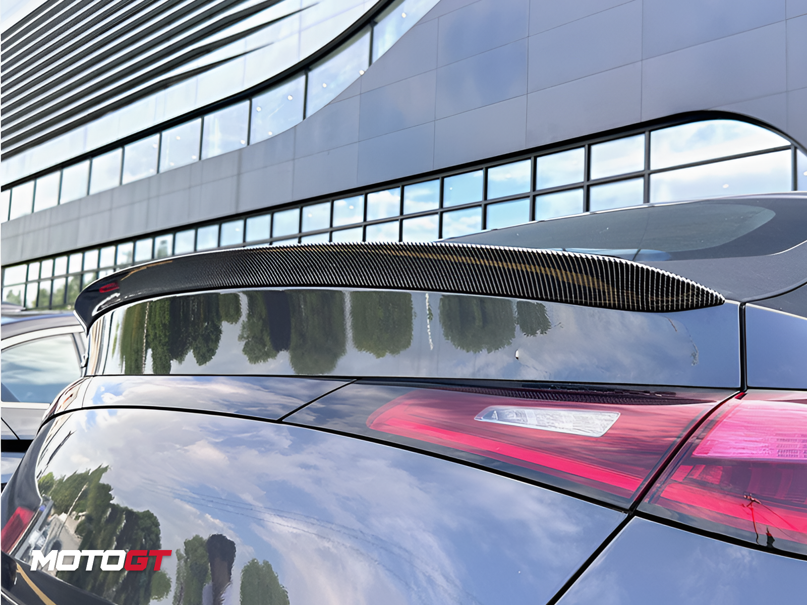 جناح خلفي لسيارة GLC كلاس — 5